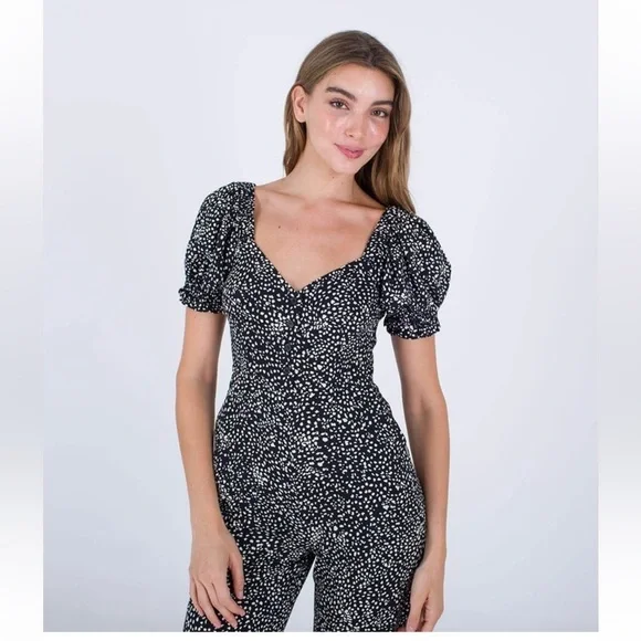 HURLEY puff sleeve Black and White Floral Jumpsuit/juniors size L - Picture 2 of 4